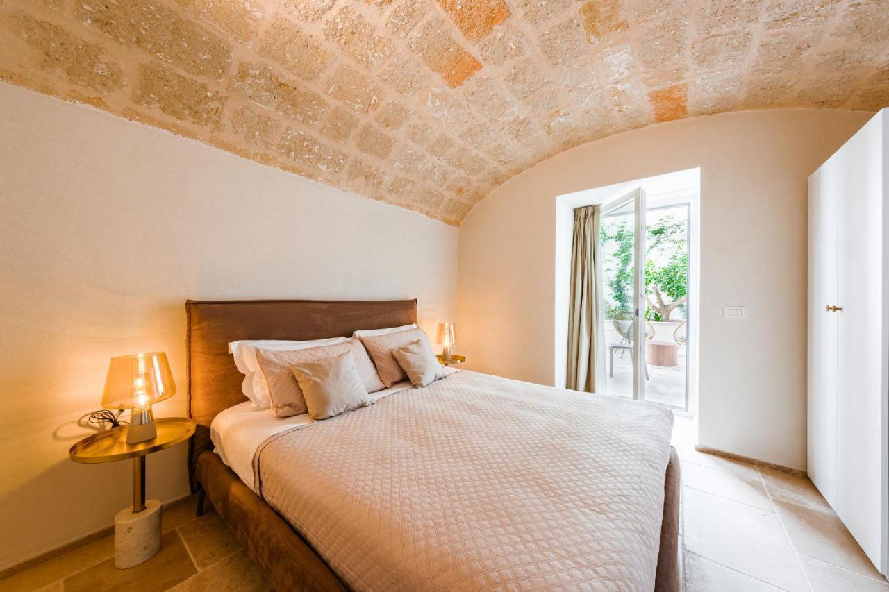 Helloapulia Charming Palazzo Clemente - Self-Catering Suites With Aircondition Monopoli Exterior photo
