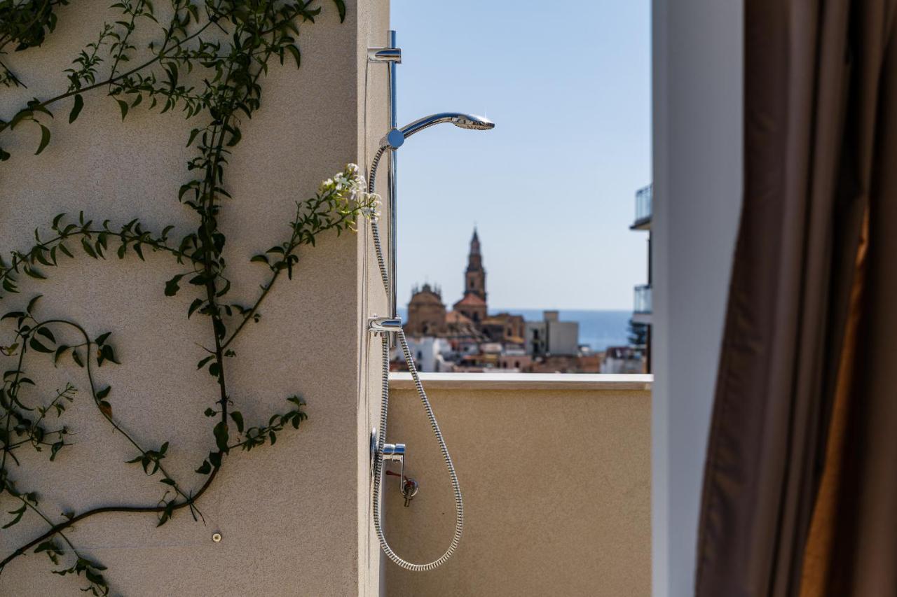 Helloapulia Charming Palazzo Clemente - Self-Catering Suites With Aircondition Monopoli Exterior photo