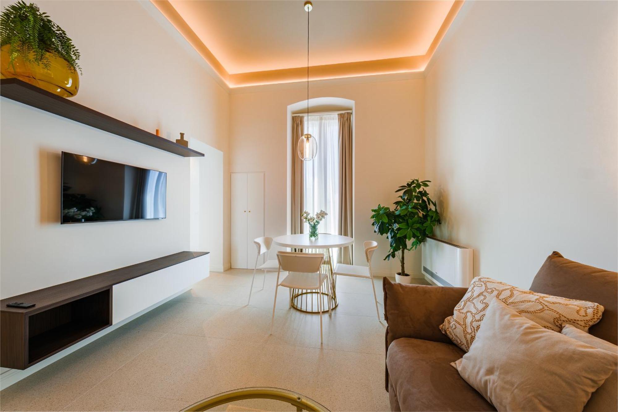 Helloapulia Charming Palazzo Clemente - Self-Catering Suites With Aircondition Monopoli Exterior photo